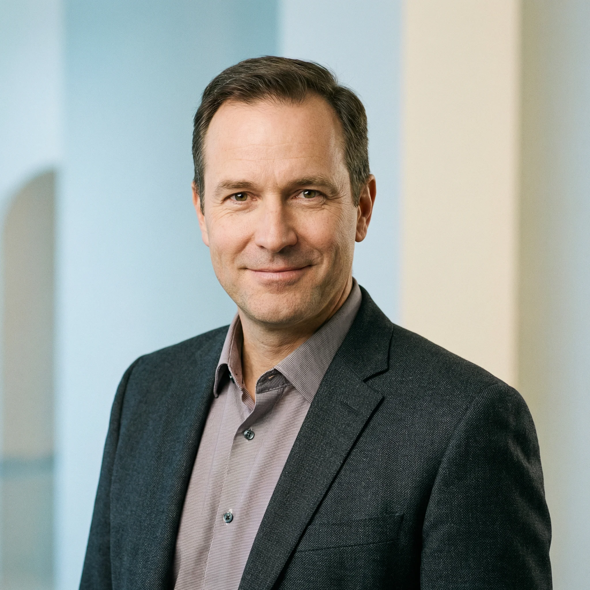 Александр Петров, эксперт по информационной безопасности, 400x400